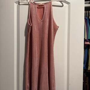 Ultra Flirt Pink Metallic Ribbed Pleated Mini Shift Dress